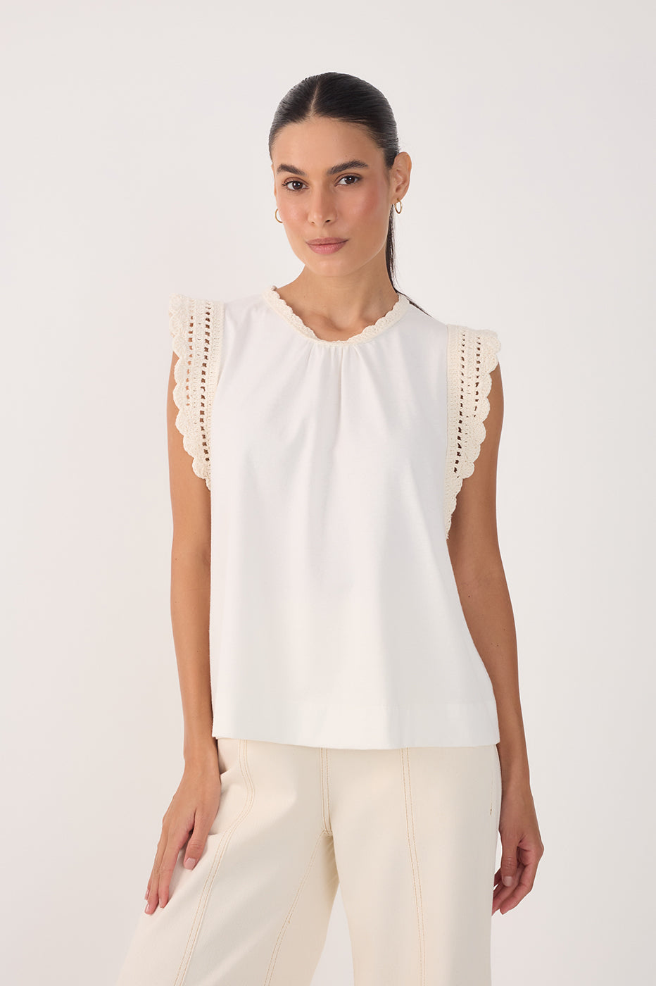 CROCHET DETAIL SLEEVELESS TOP