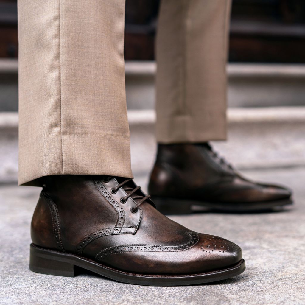 Wingtip | Dark Oak