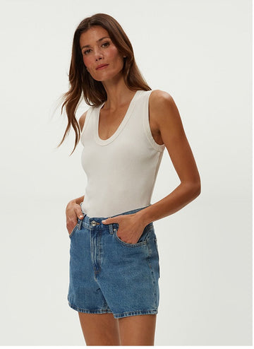 BRYNN SCOOP NECK MUSCLE TANK