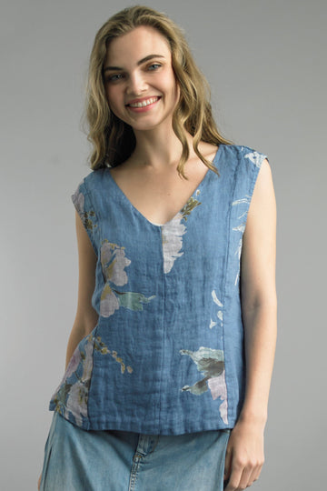 PRINTED V NECK TOP