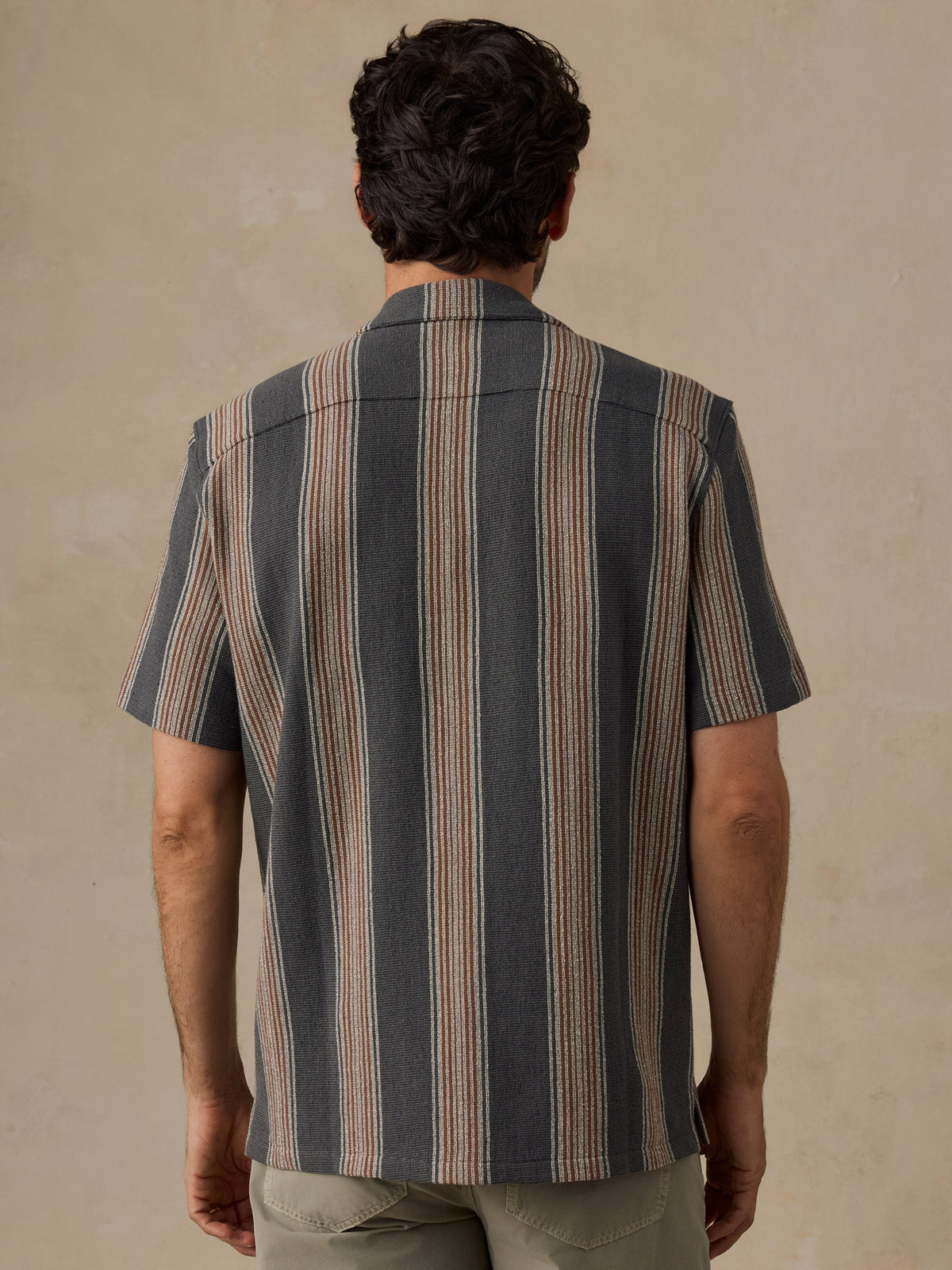 Short-Sleeve Oasis Camp Shirt - Charcoal Rust Stripe