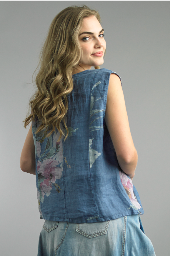 PRINTED V NECK TOP