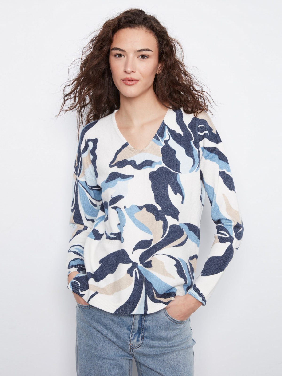 Printed Plush Knit V-Neck Sweater - Azurine