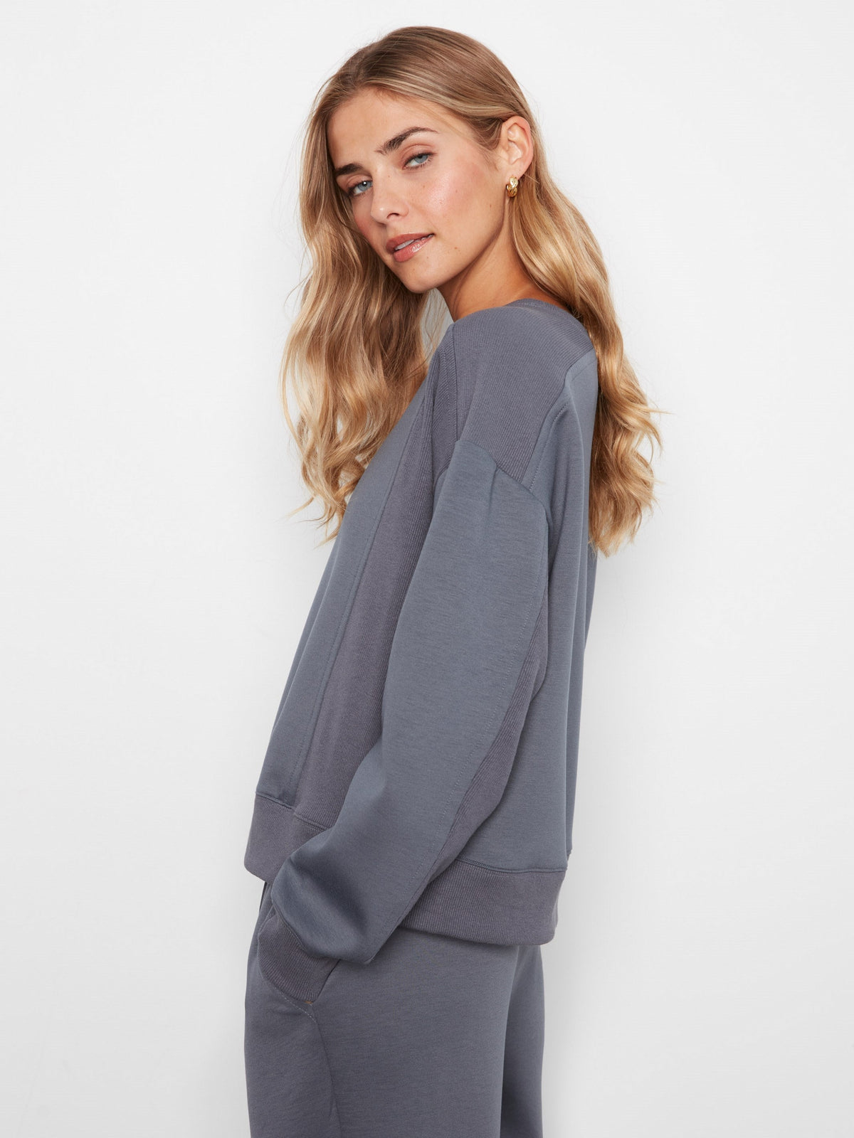Soft Scuba Crew Neck Sweatshirt - Graphite