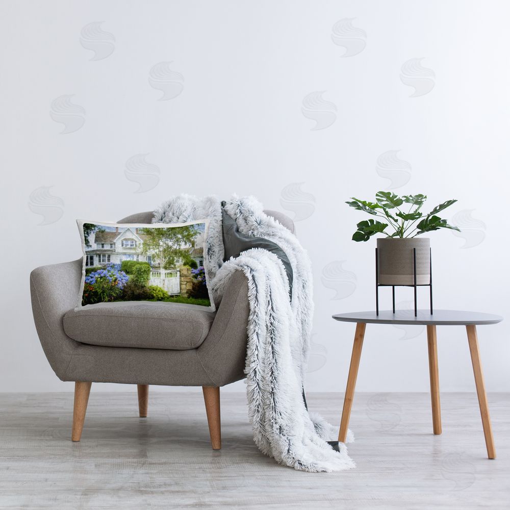 Graffi*tee Studios | Beach Getaway Cottage