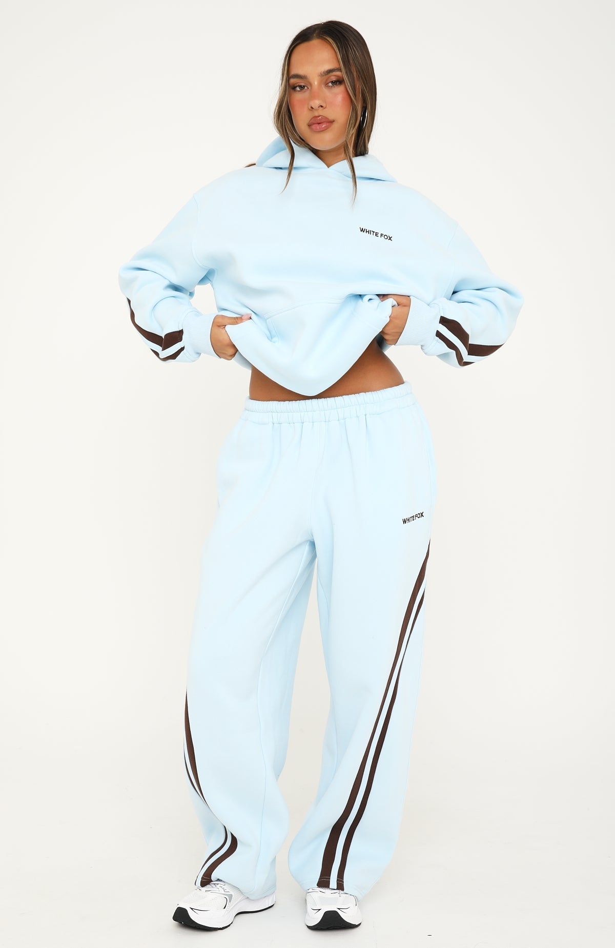 We Both Know Barrel Leg Sweatpants Baby Blue